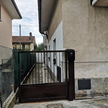 Ferienwohnung Bilocale Francesca Erba Exterior foto