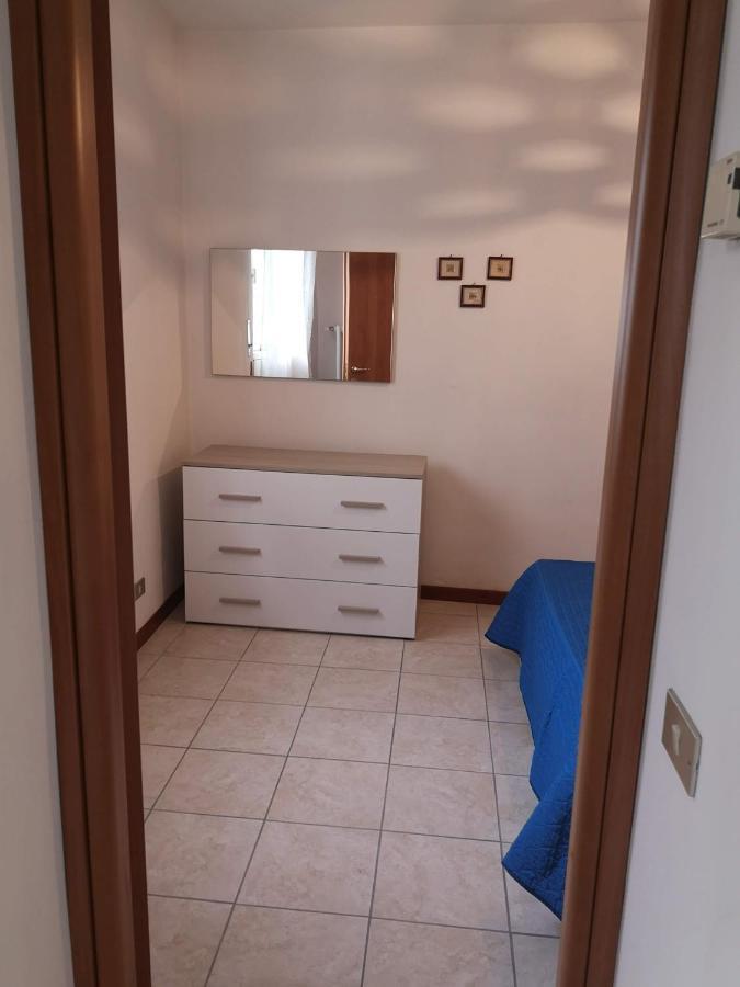 Ferienwohnung Bilocale Francesca Erba Exterior foto